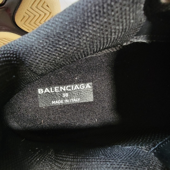 BALENCIAGA Triple S Sneaker Womens Sz 38 Black Made In Italy Designer Athleisure - Picture 12 of 13